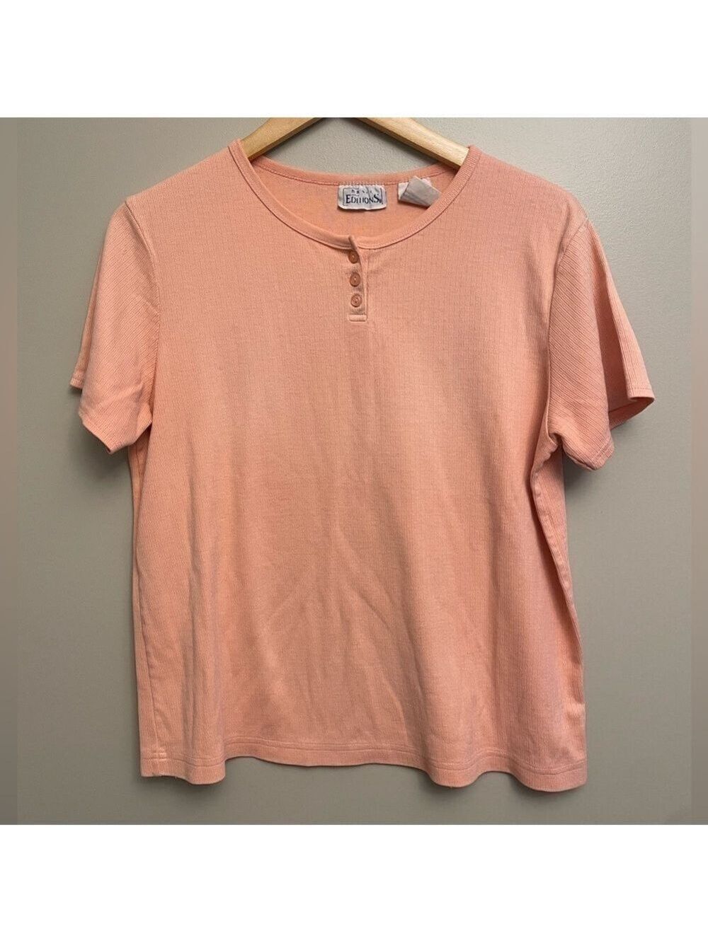 Basic Editions Vintage T Shirt Large